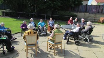 Aberdeen care home Residents enjoy wine and cheese tasting in the sun